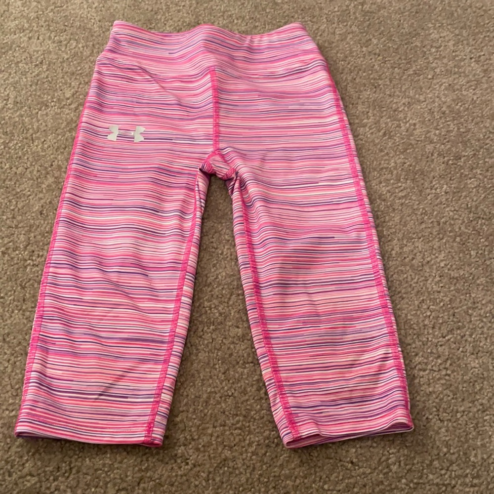 Capri length leggings for girls